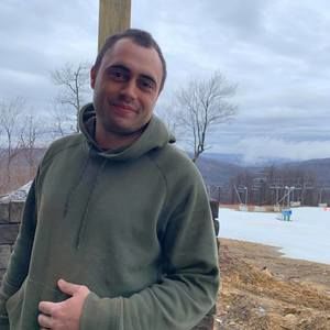 Meet your Posher, Dustin